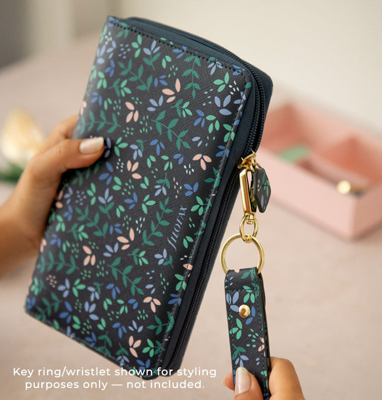 Garden Compact Zip with wristlet